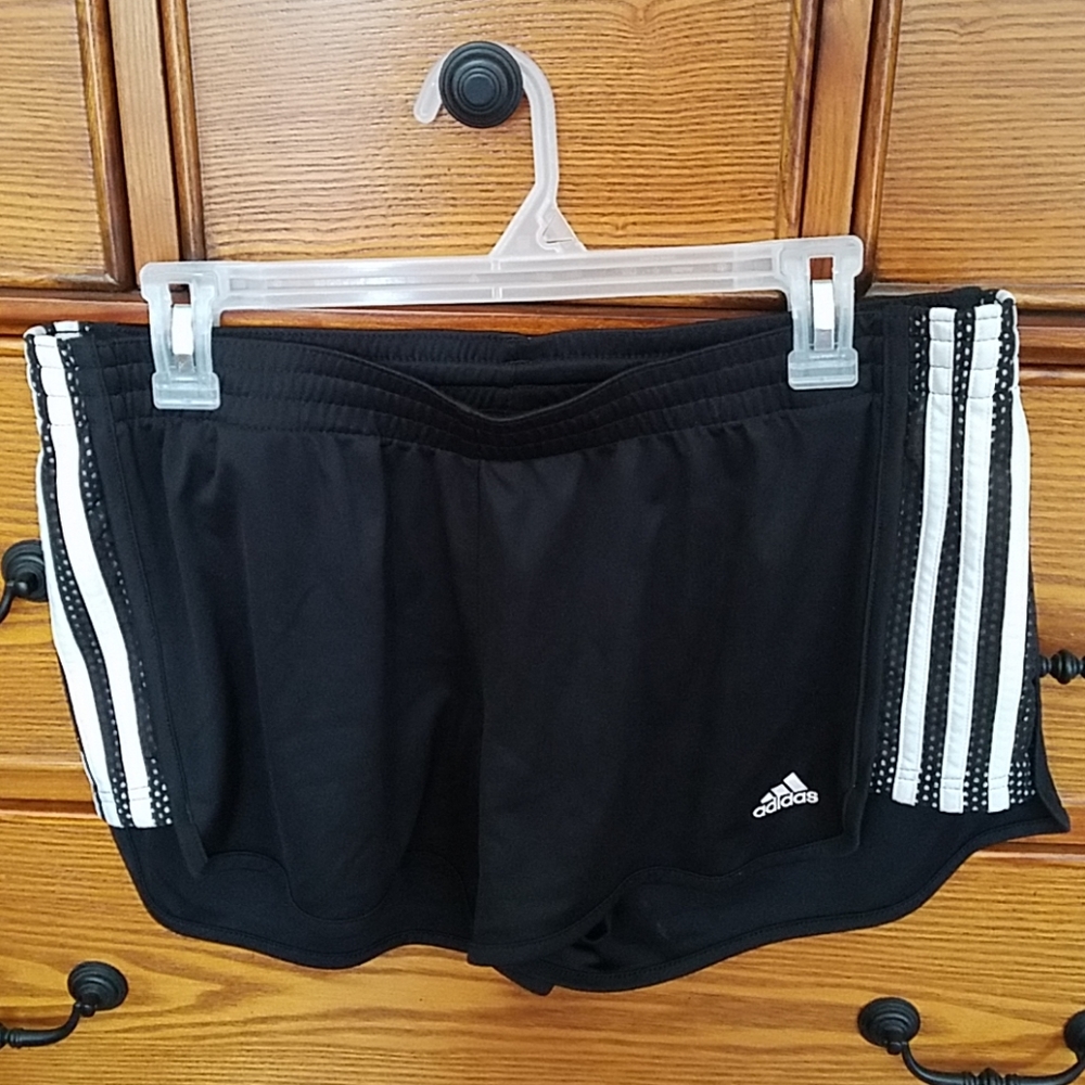 Running shorts